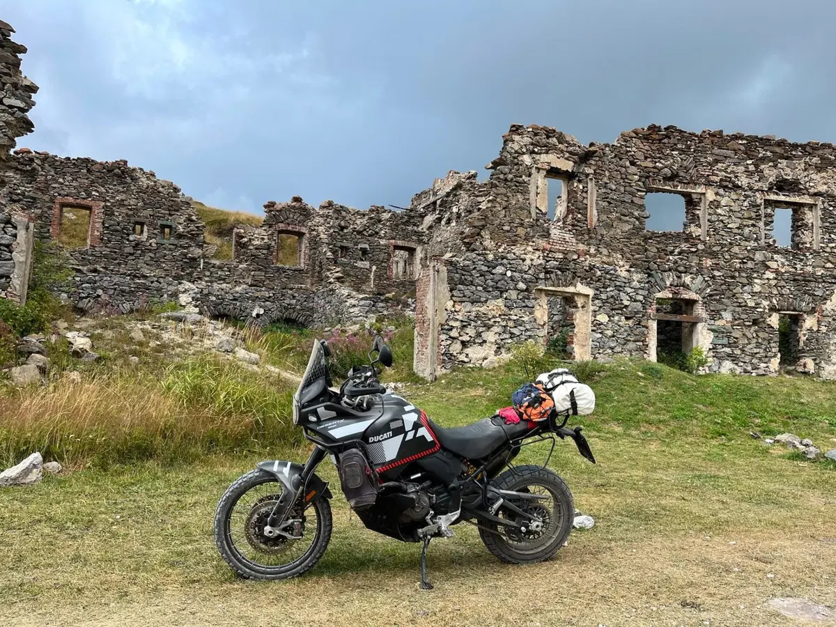 Ducati DesertX (2022 - 25) (3)
