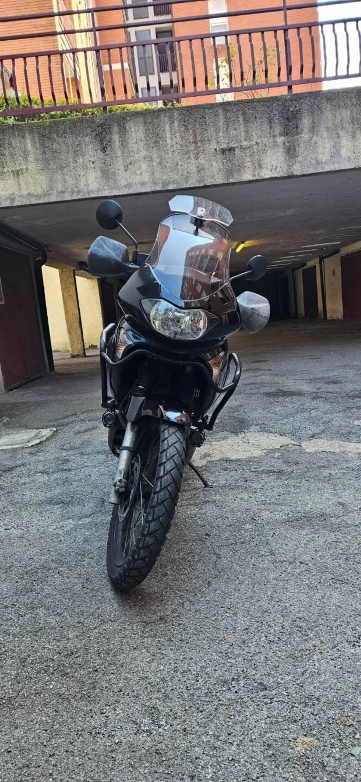 Honda Transalp XL 650V (2005 - 06) (5)