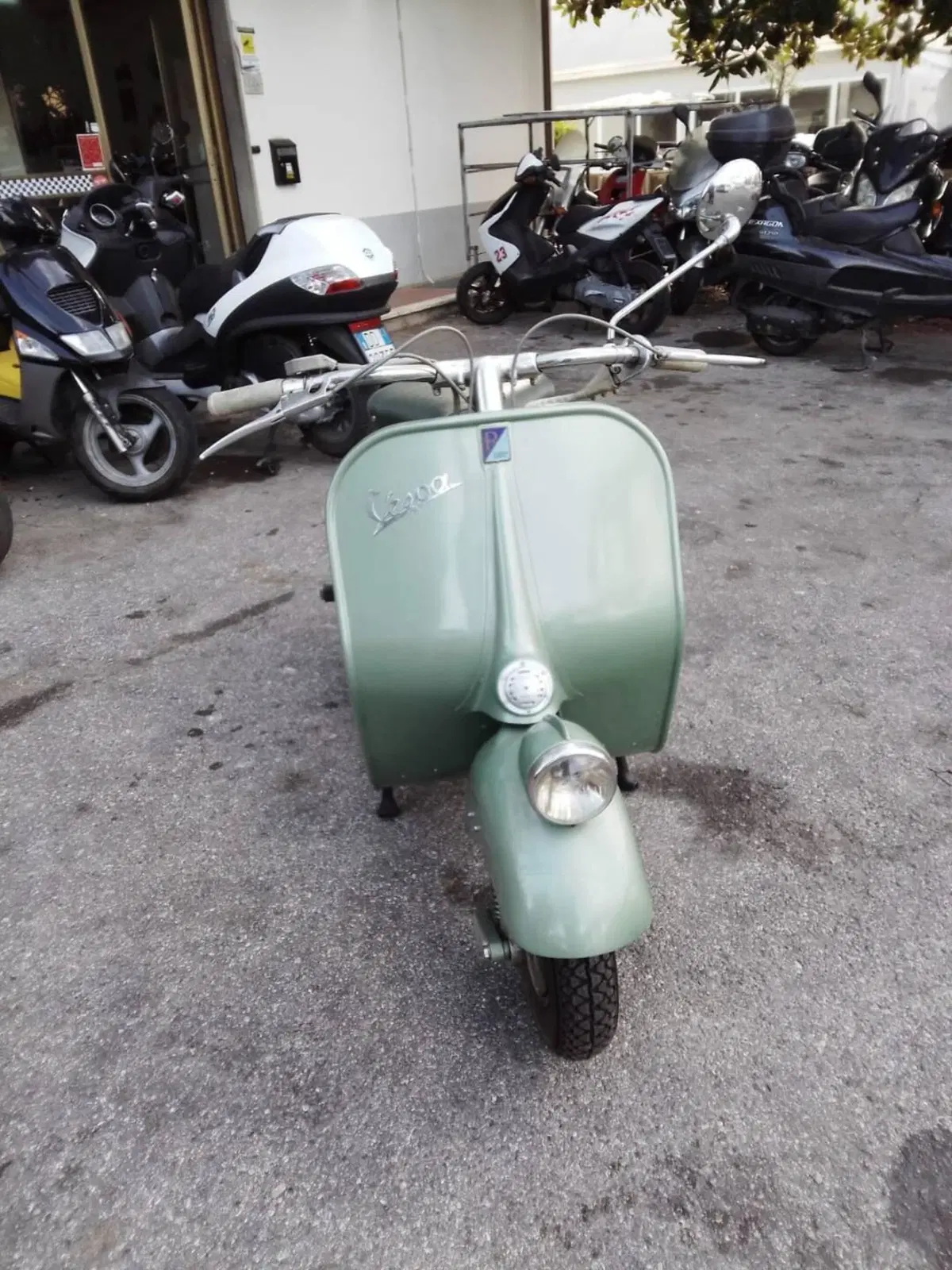 Piaggio Vespa faro basso 125 (2)