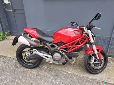 Ducati Monster 696 ABS (2009 - 14) usata