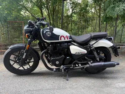 Royal Enfield Shotgun 650 (2024 - 26) usata