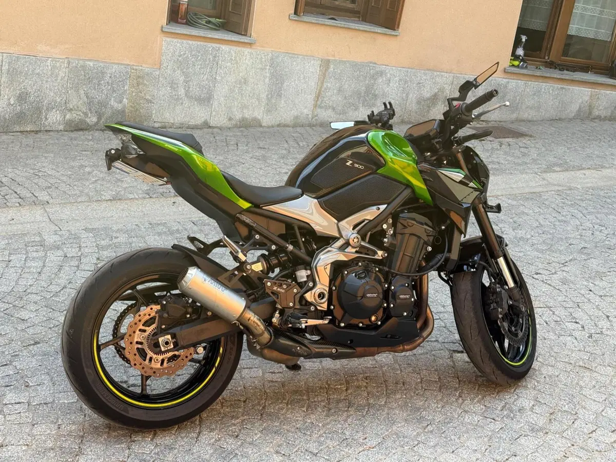 Kawasaki Z 900 (2021 - 24) (8)