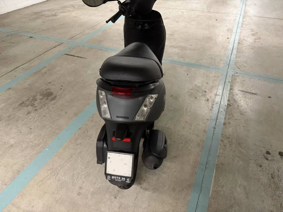 Piaggio Zip 50 S 4T (2021 - 25) (2)