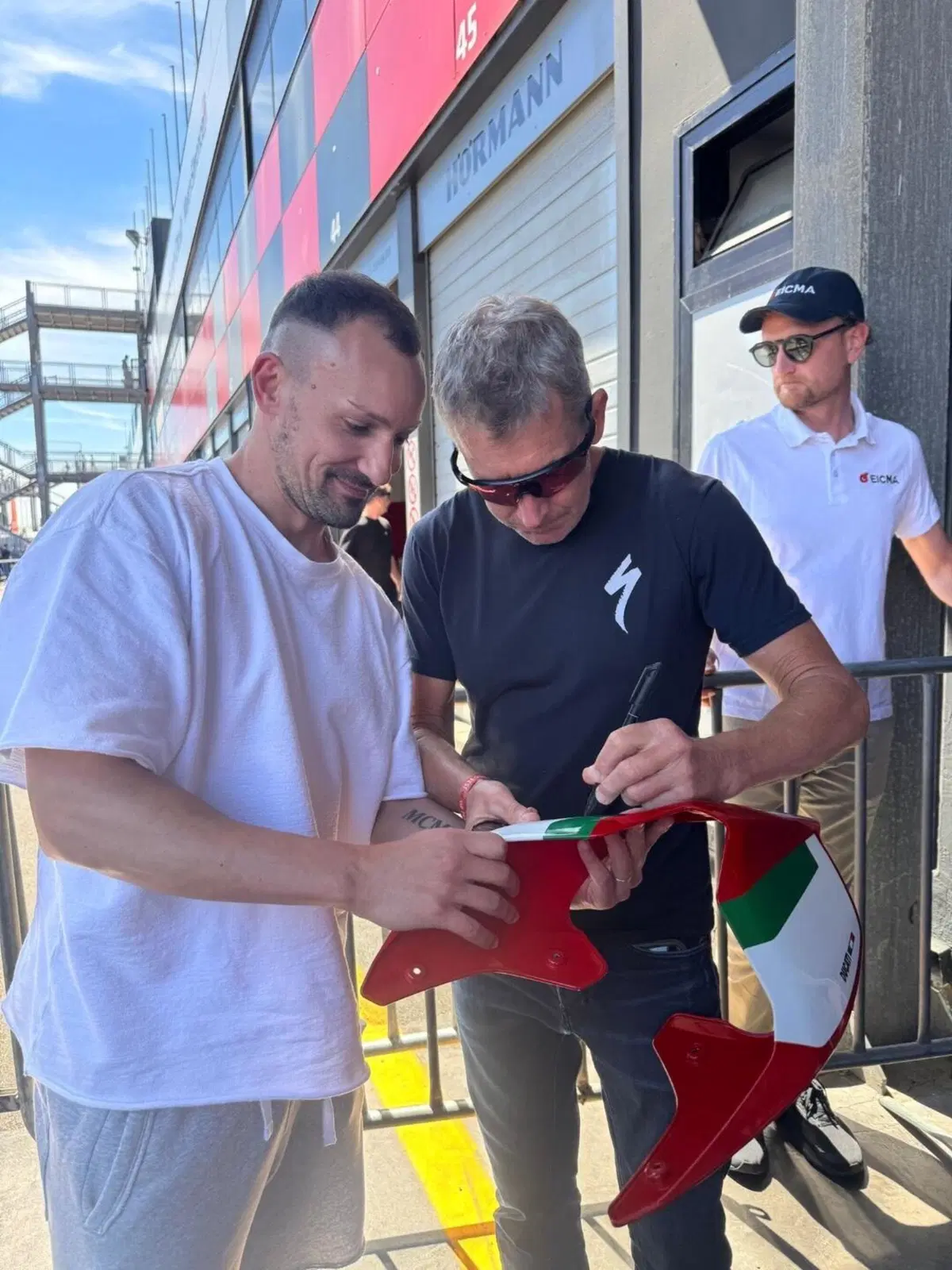 Ducati Panigale V2 Bayliss 1st Championship 20th Anniversary (2021 - 24) (8)