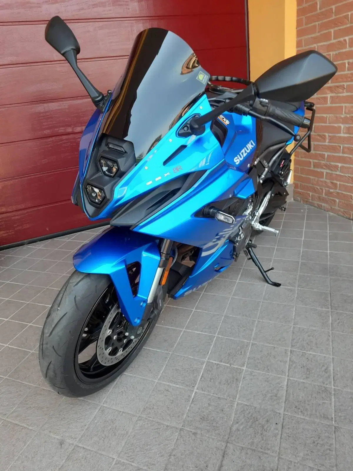 Suzuki GSX-8R (2024 - 26) (4)