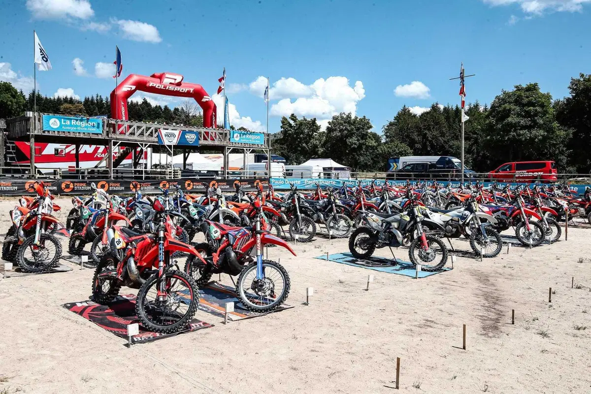 EnduroGP26 #12 Francia D2. Regolamento di conti, e Josep Garcia, KTM, è doppio Campione del Mondo. Spettacolo dell’Enduro [VIDEO] (21)