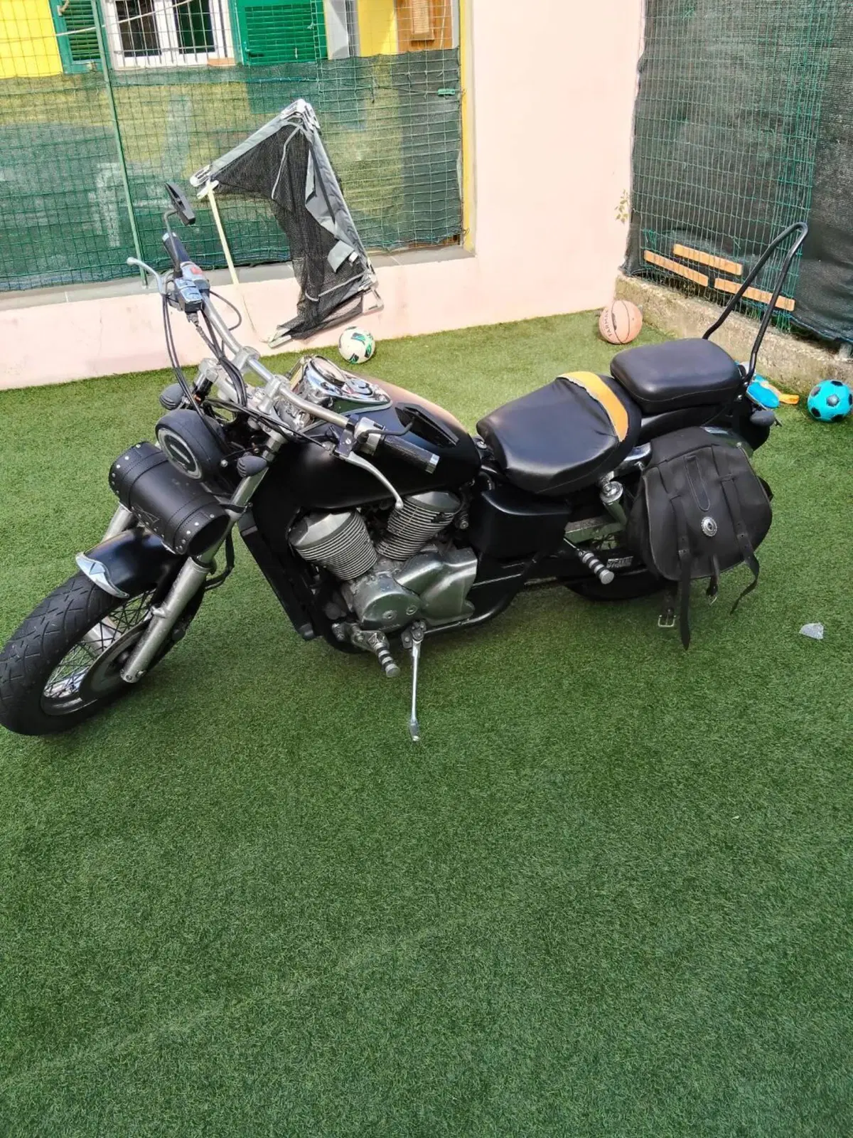 Honda Shadow 750 (2004) (2)