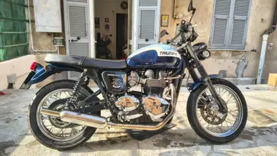 Triumph Bonneville T100 (2008 - 16) usata