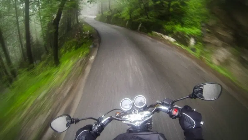 I racconti di Moto.it: "Punto morto superiore&rdquo; 