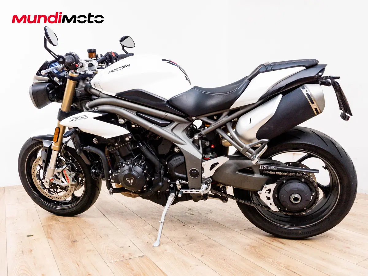 Triumph Speed Triple 1050 S ABS (2016 - 17) (7)