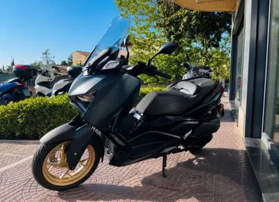 Yamaha X-Max 300 Tech Max (2021 - 24) usata