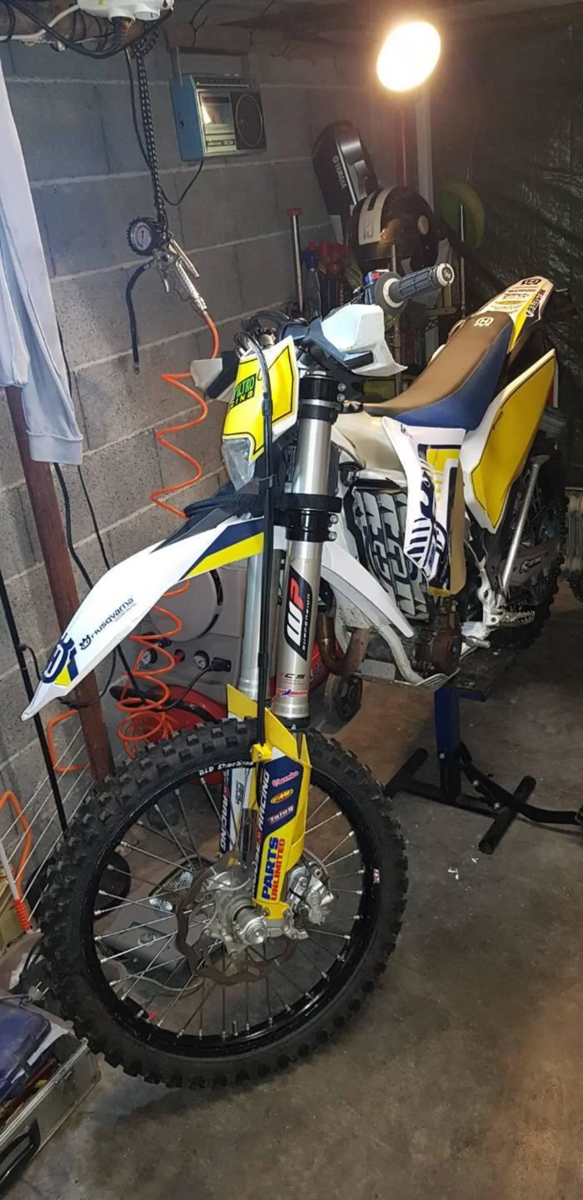 Husqvarna FE 250 (2014) (2)