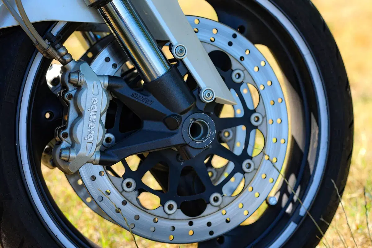 Ducati Monster 696 Plus (2007 - 14) (4)