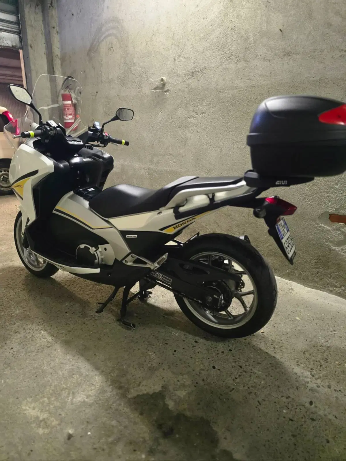 Honda Integra 700 (2011 - 13) (5)