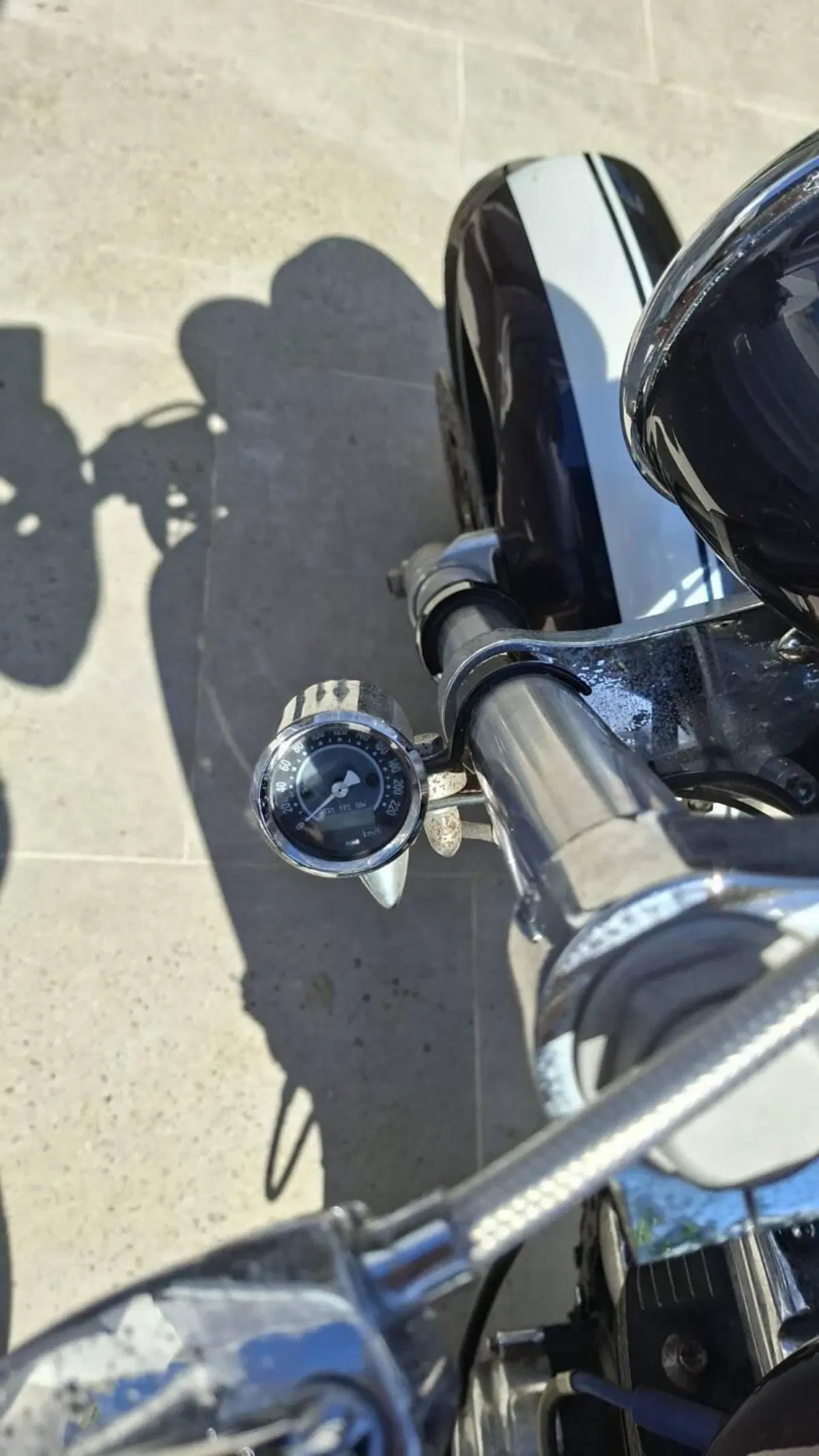 Harley-Davidson 883 Custom Bobber (6)