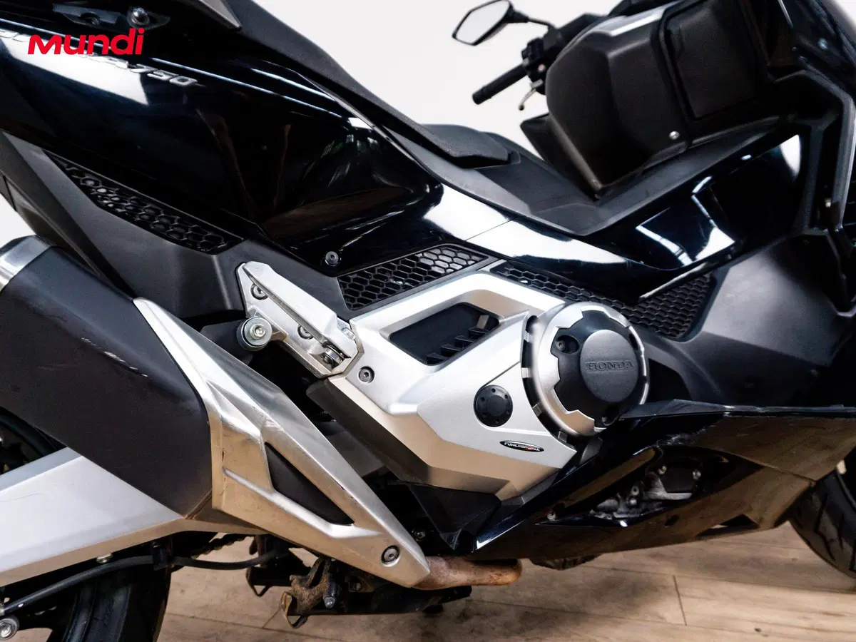 Honda Forza 750 (2025 - 26) (4)