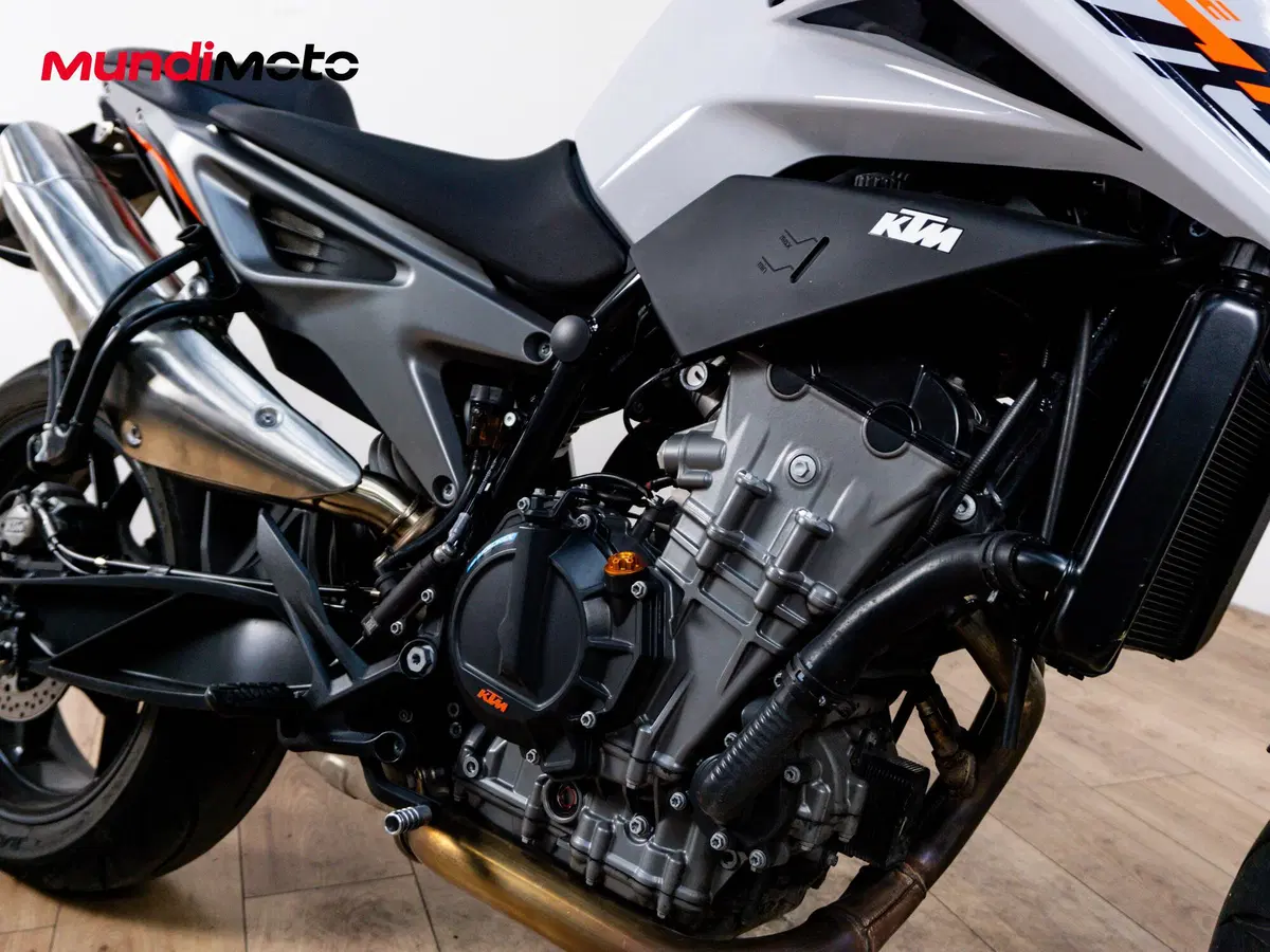 KTM 790 Duke L (2019 - 20) (5)