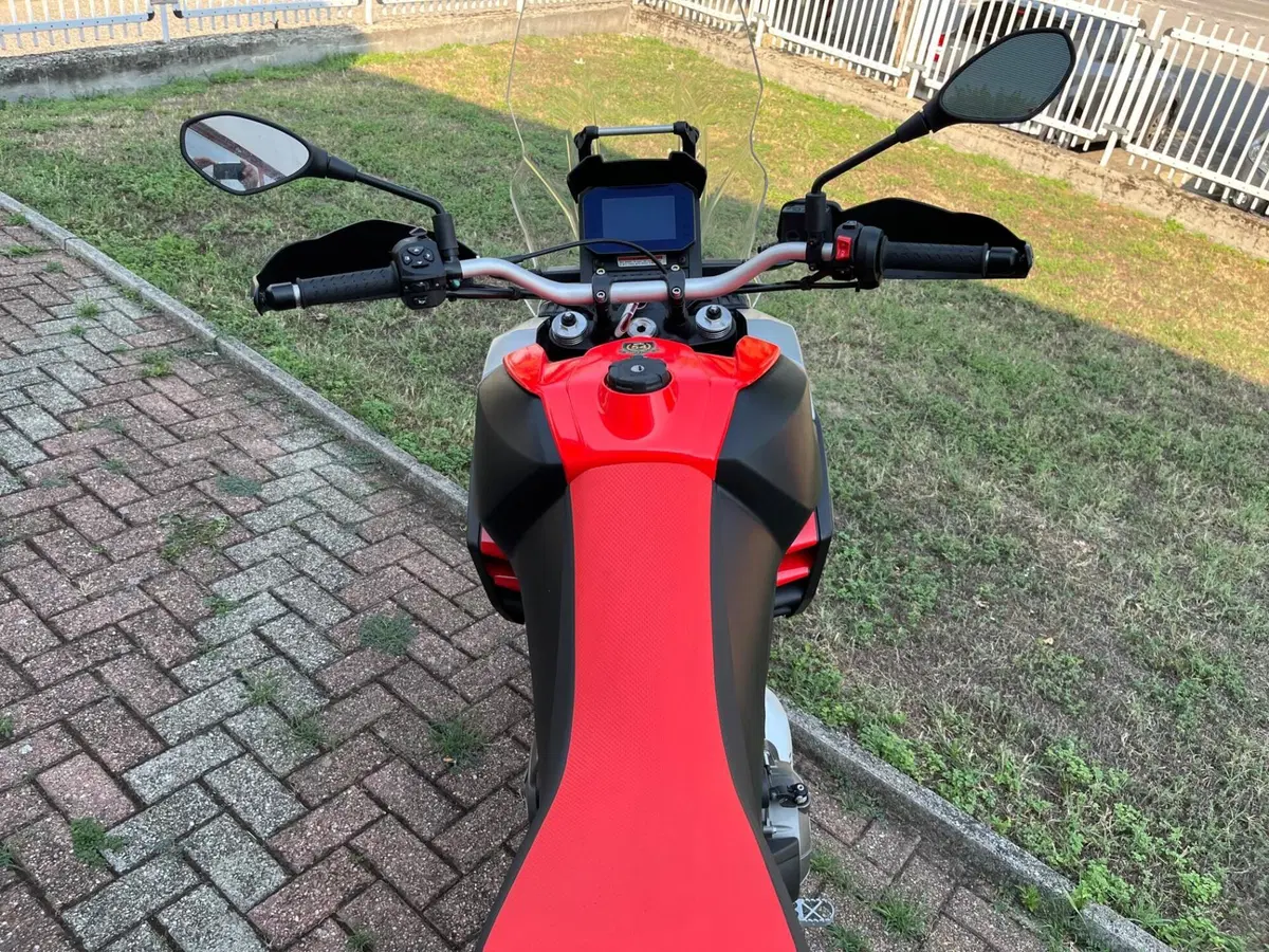Aprilia Tuareg 660 (2022 - 24) (13)