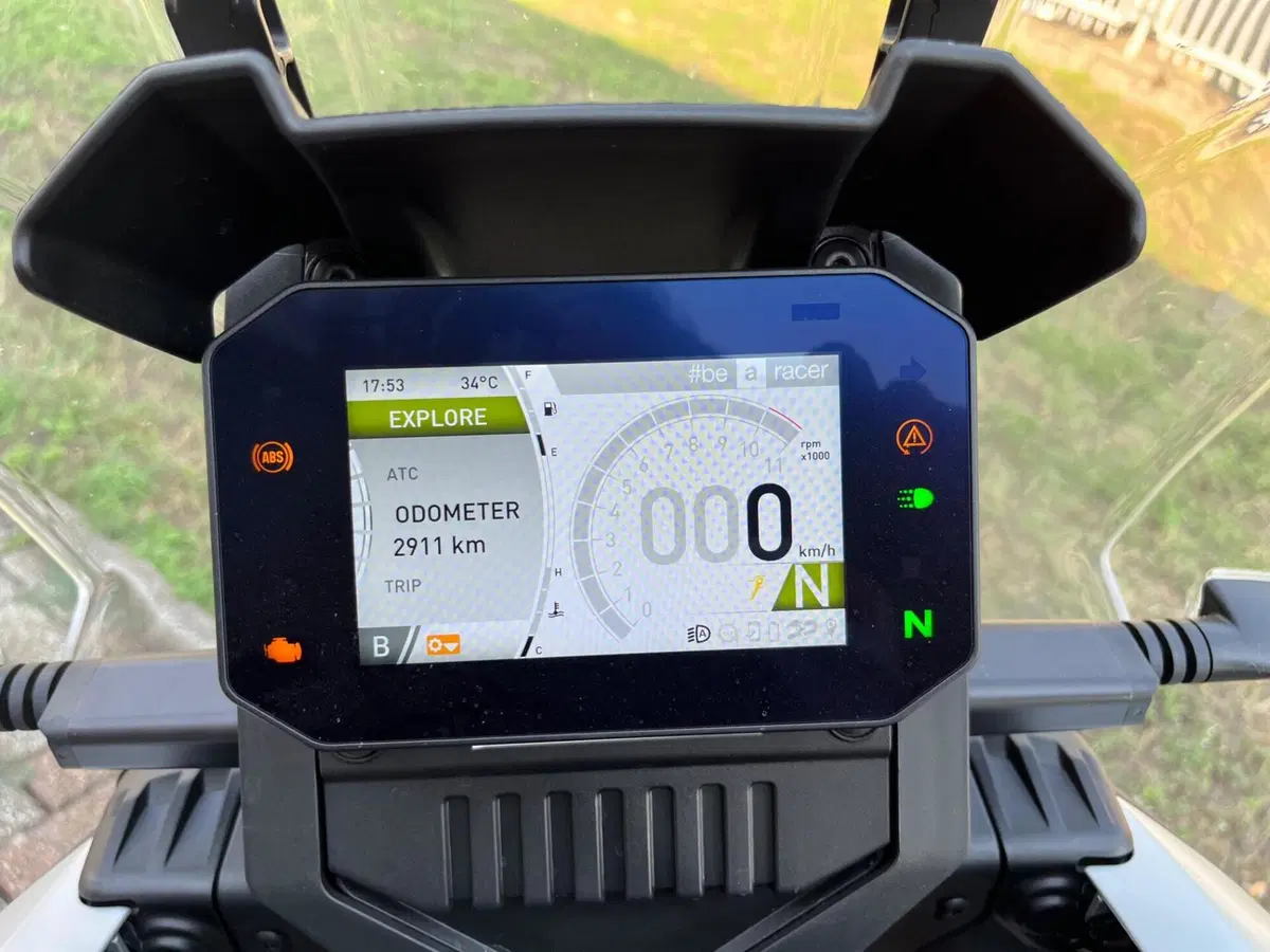 Aprilia Tuareg 660 (2022 - 24) (16)