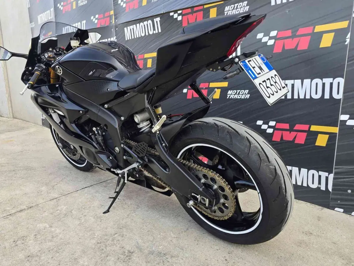 Yamaha YZF R6 (2017 - 20) (4)