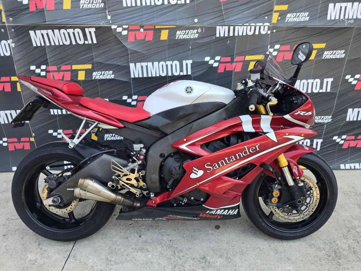 Yamaha YZF R6 (2006 - 07)