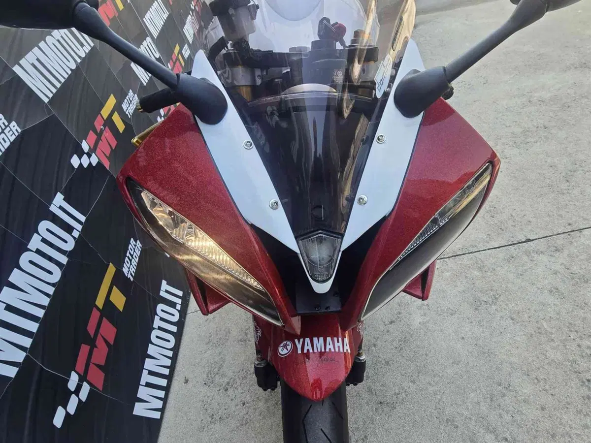Yamaha YZF R6 (2006 - 07) (17)