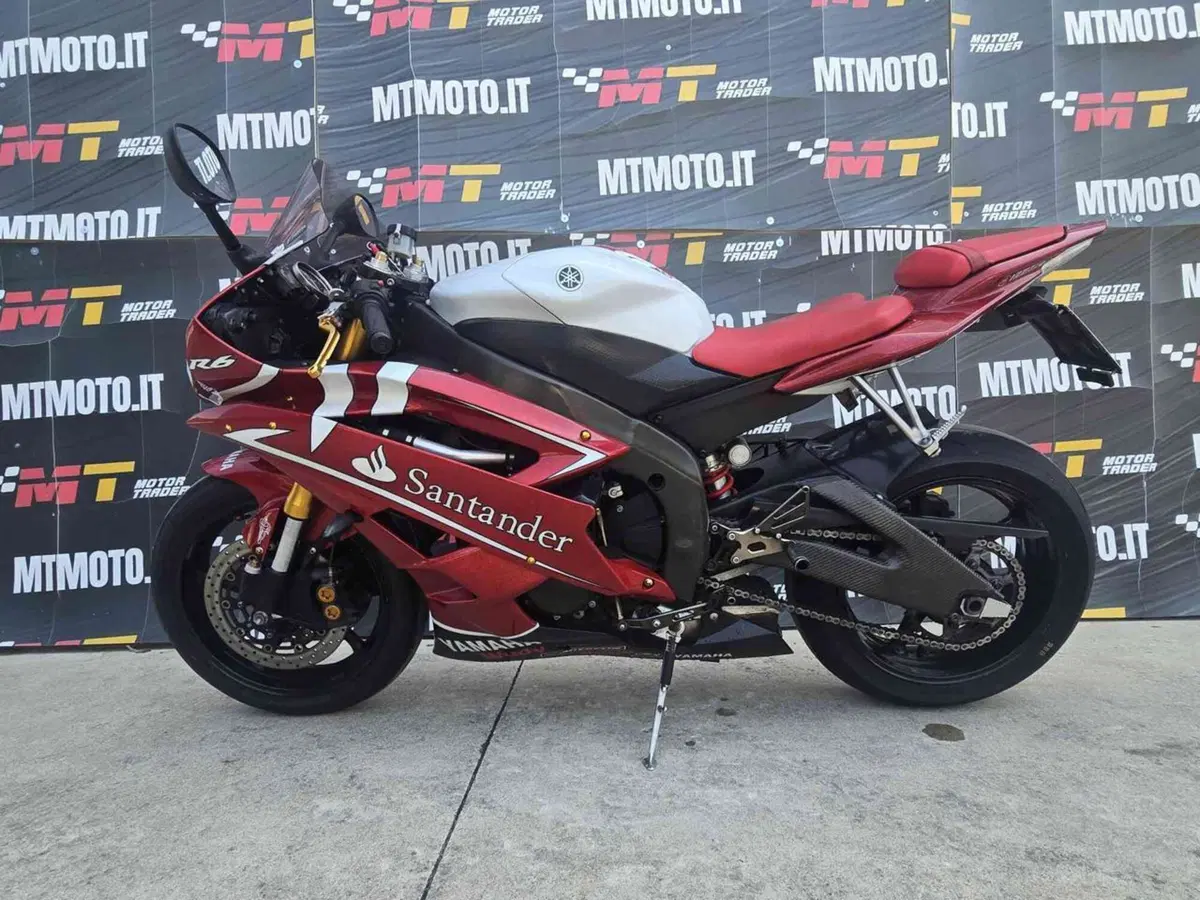 Yamaha YZF R6 (2006 - 07) (2)