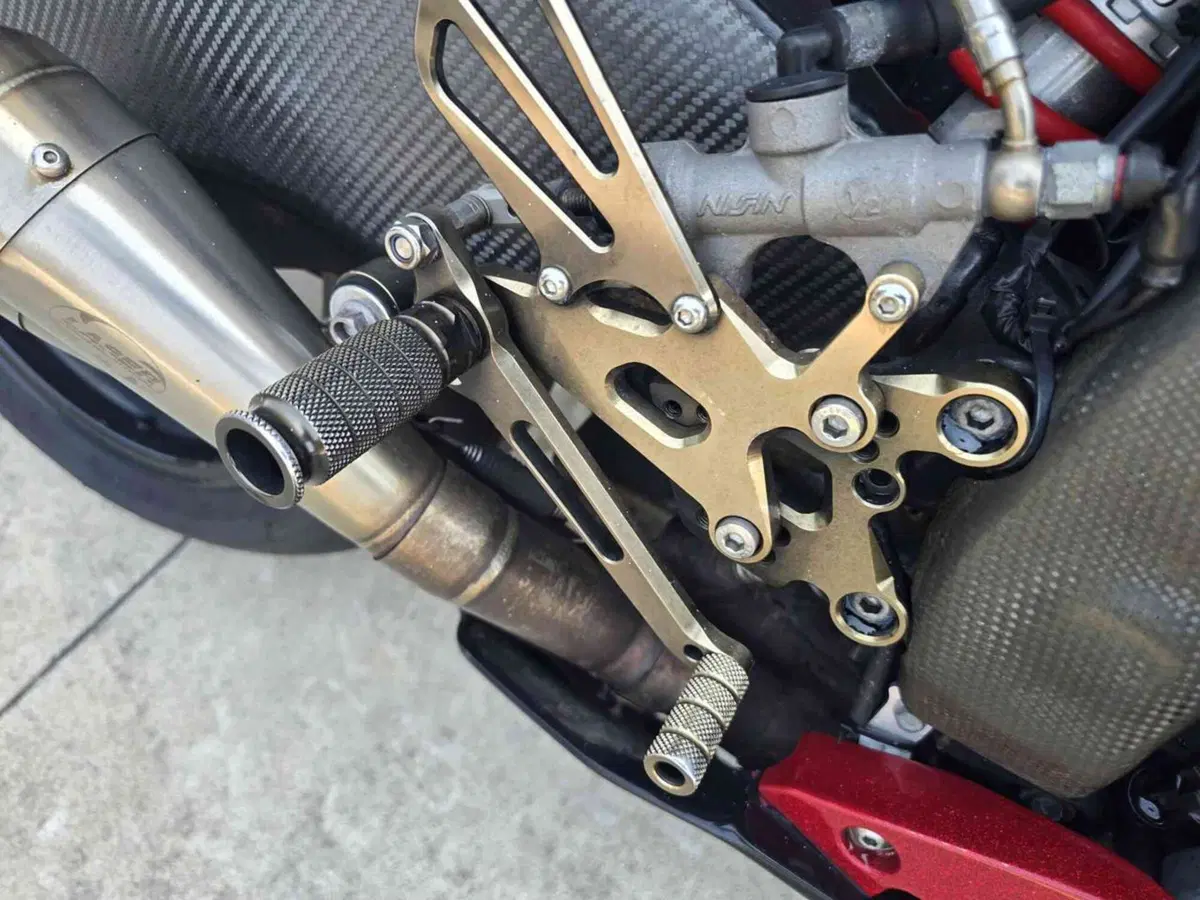 Yamaha YZF R6 (2006 - 07) (14)
