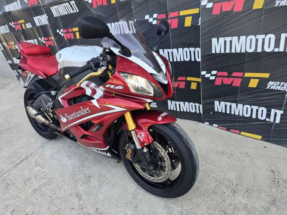 Yamaha YZF R6 (2006 - 07) (5)
