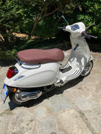Vespa Primavera 150 (2021 - 23) usata
