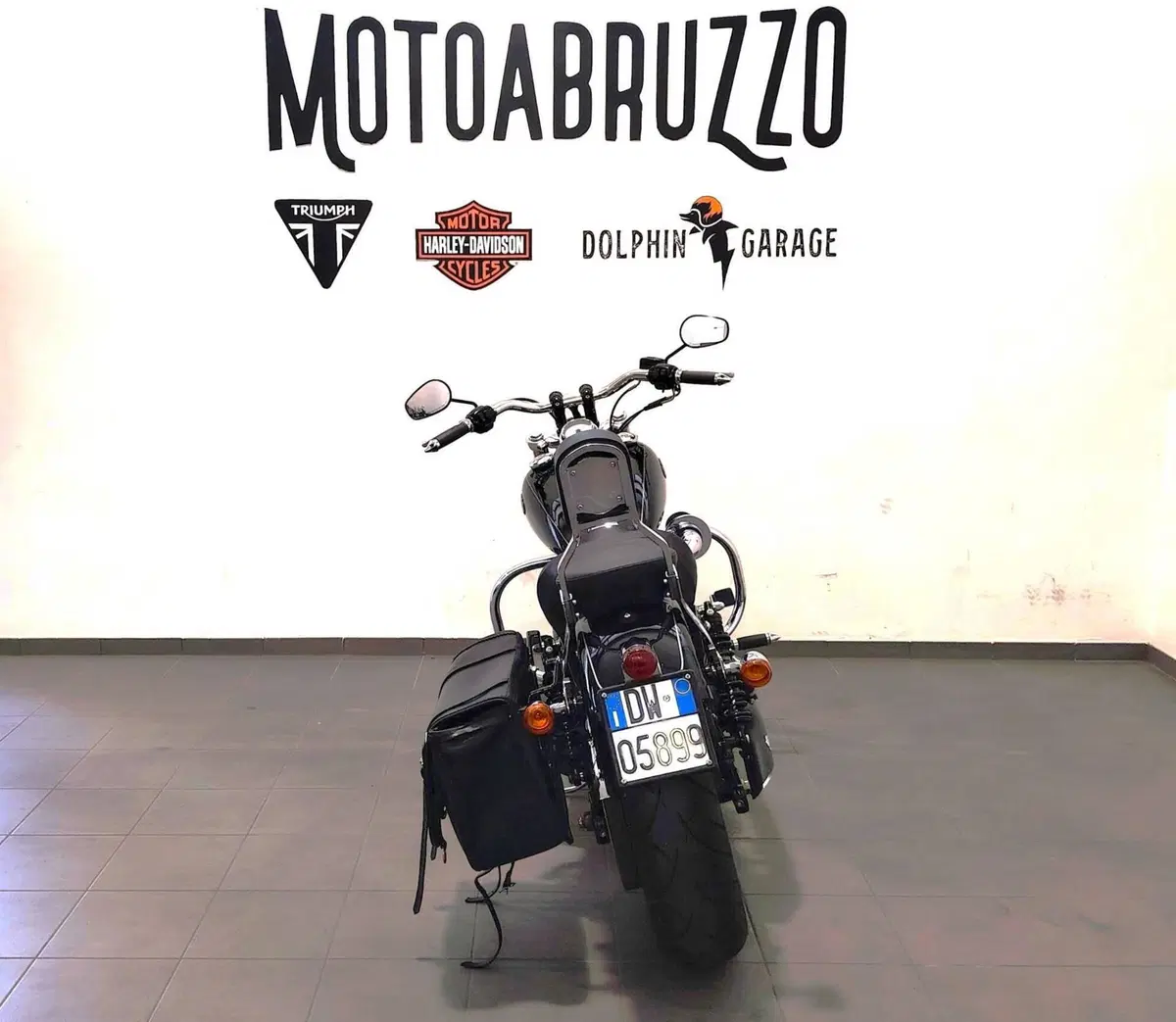 Harley-Davidson 1584 Wide Glide (2007 - 11) - FXDWG (11)