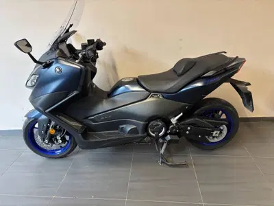 Yamaha T-Max 560 (2022 - 24) usata