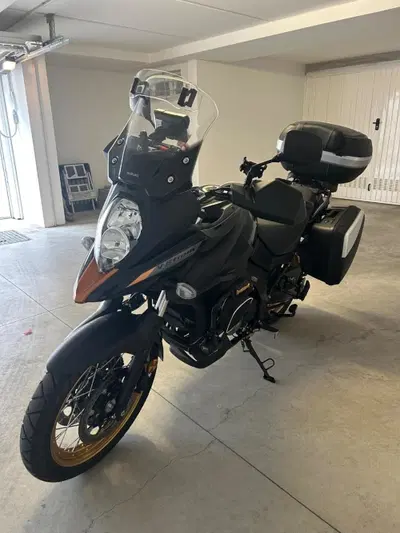 Suzuki V-Strom 650XT Explorer (2022 - 25) usata