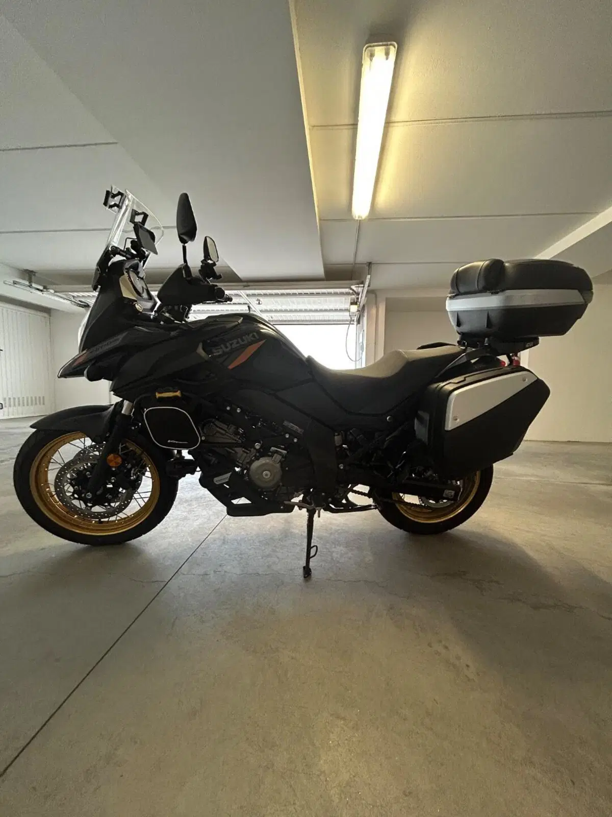 Suzuki V-Strom 650XT Explorer (2022 - 25) (2)