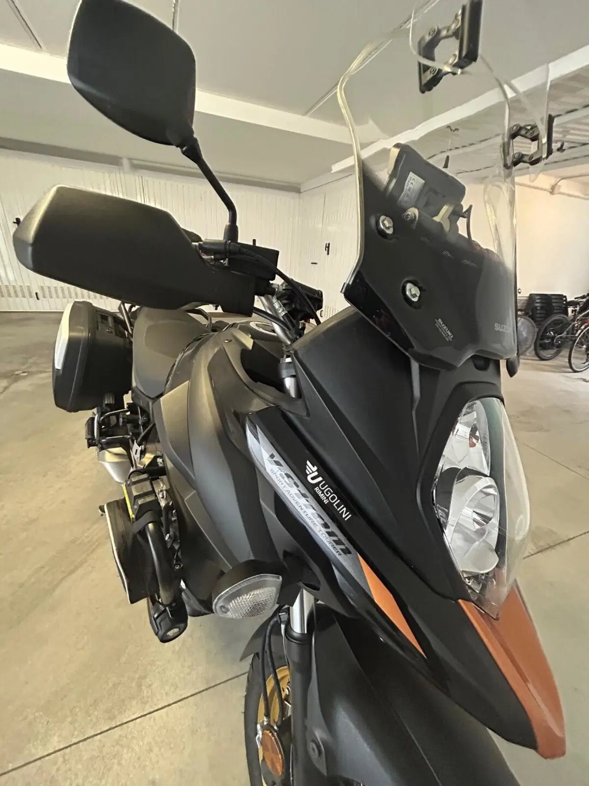 Suzuki V-Strom 650XT Explorer (2022 - 25) (9)