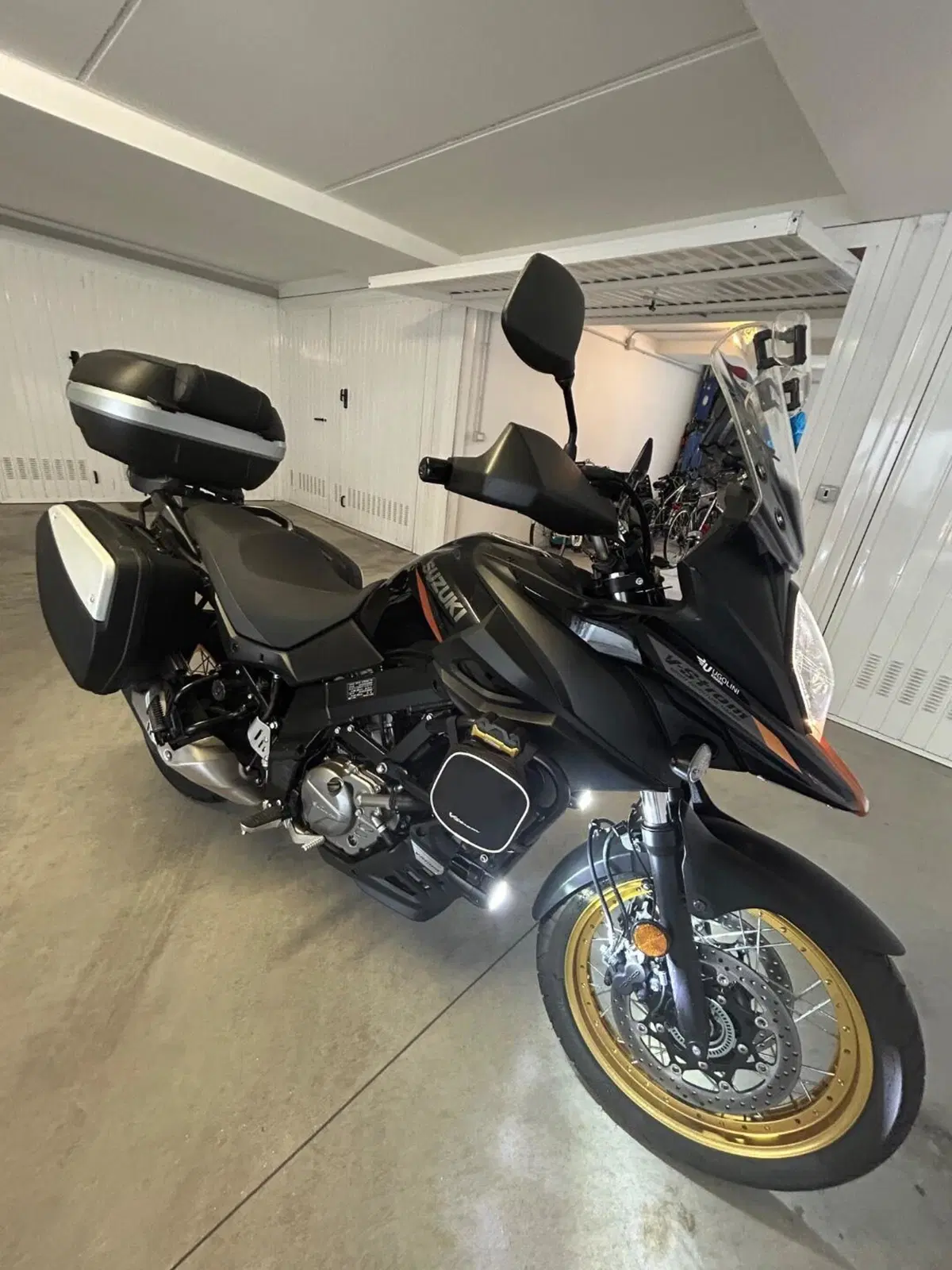 Suzuki V-Strom 650XT Explorer (2022 - 25) (12)