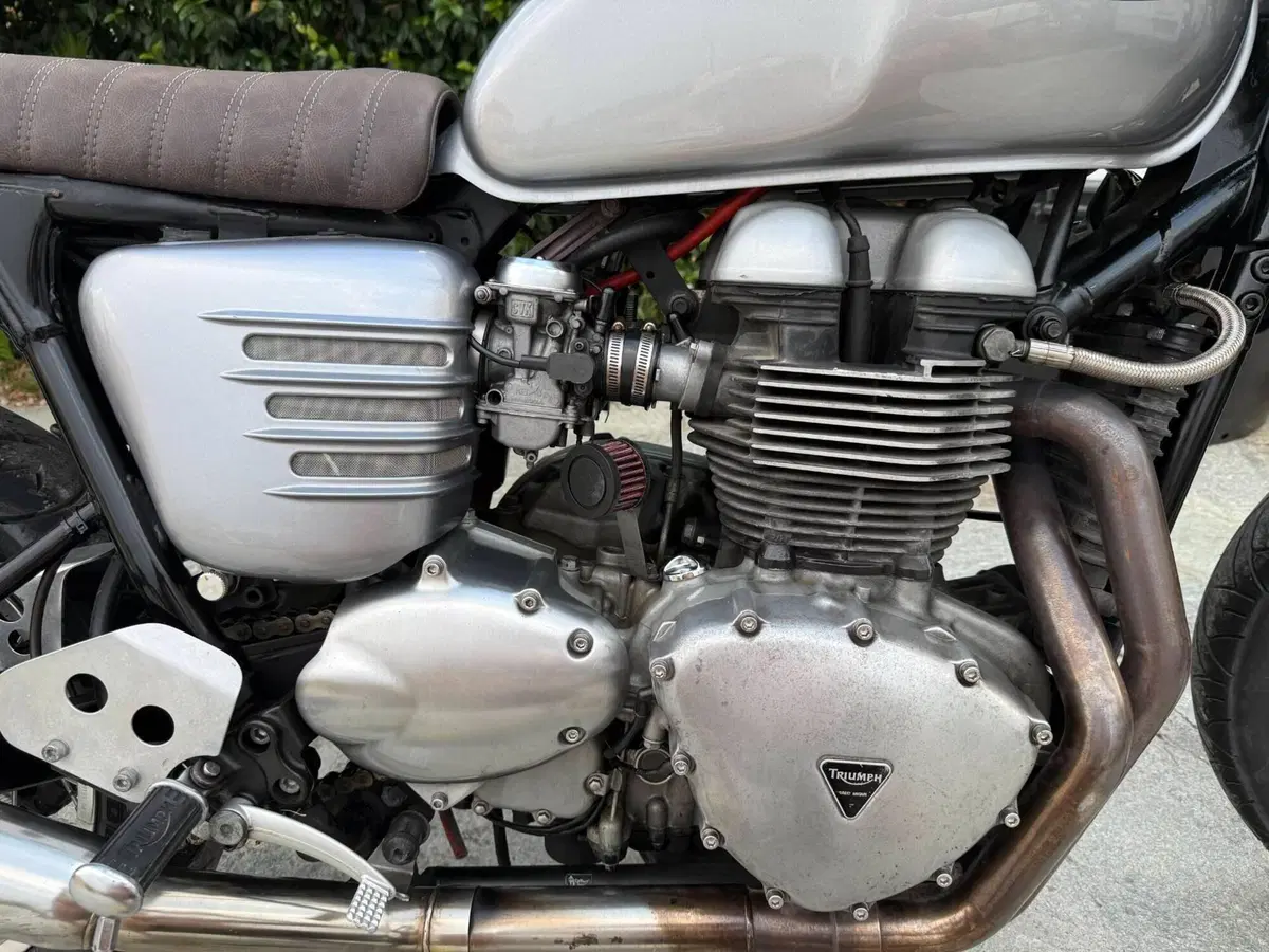 Triumph Thruxton 900 (2004 - 15) (4)