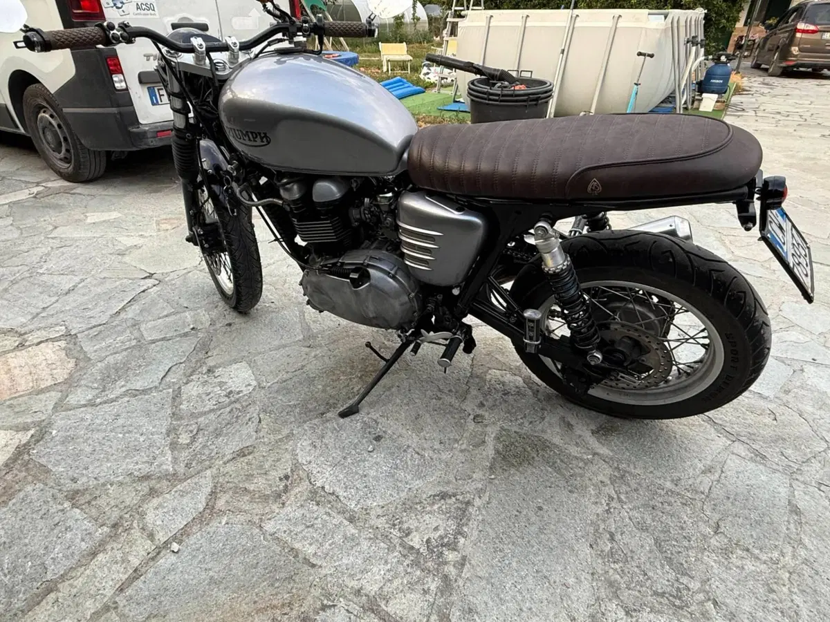 Triumph Thruxton 900 (2004 - 15) (6)