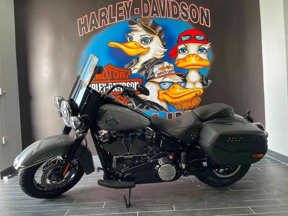 Harley-Davidson Heritage Classic (2025 - 26) (2)
