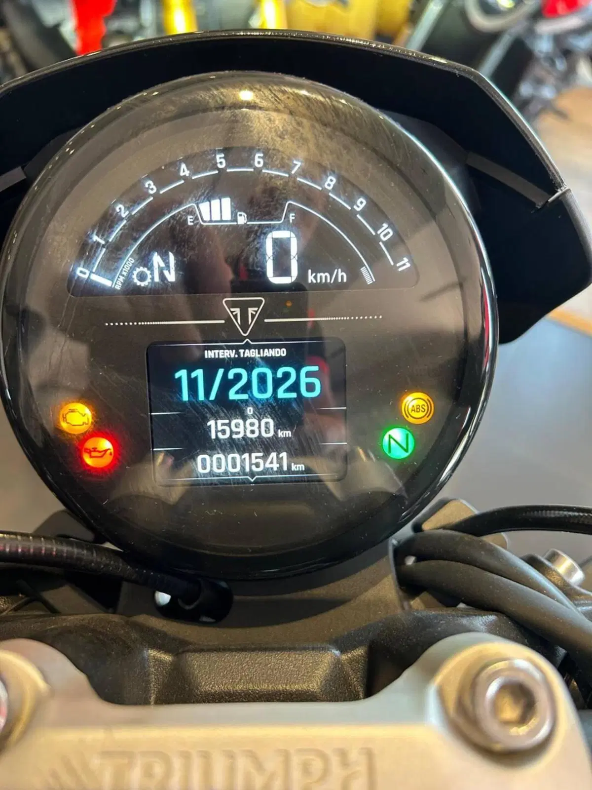 Triumph Trident 660 (2021 - 24) (2)