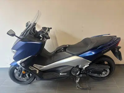 Yamaha T-Max 530 DX (2017 - 19) usata