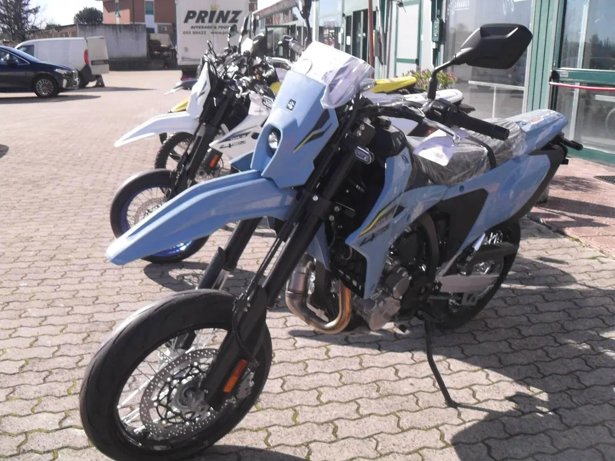 Suzuki DR-Z4SM (2025 - 26) (3)