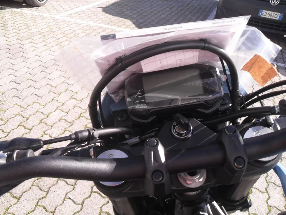 Suzuki DR-Z4SM (2025 - 26) (4)