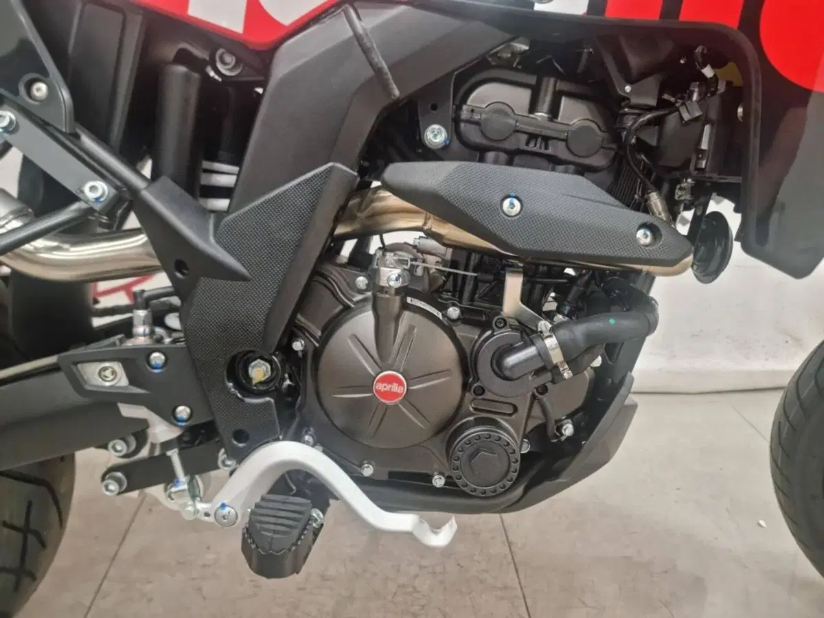 Aprilia SX 125 (2025 - 26) (9)