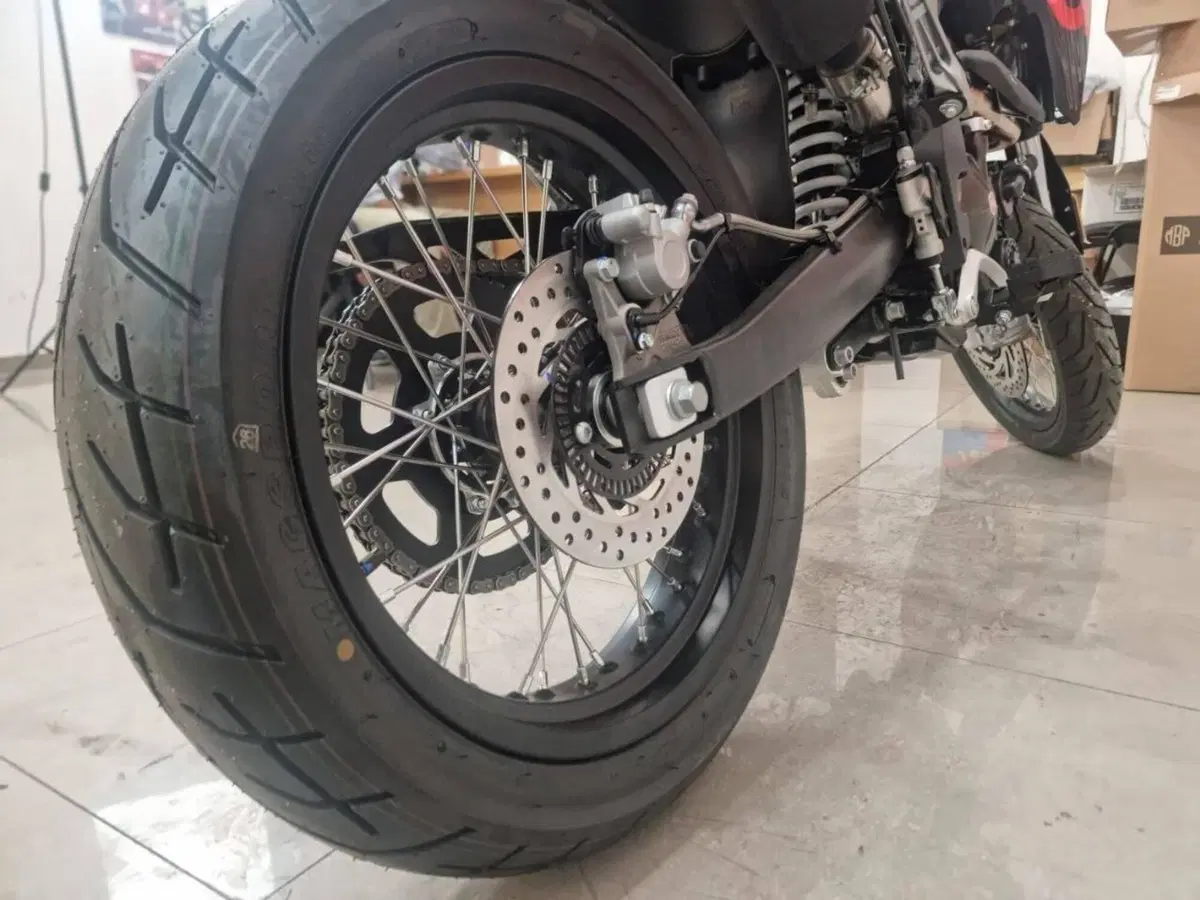 Aprilia SX 125 (2025 - 26) (13)
