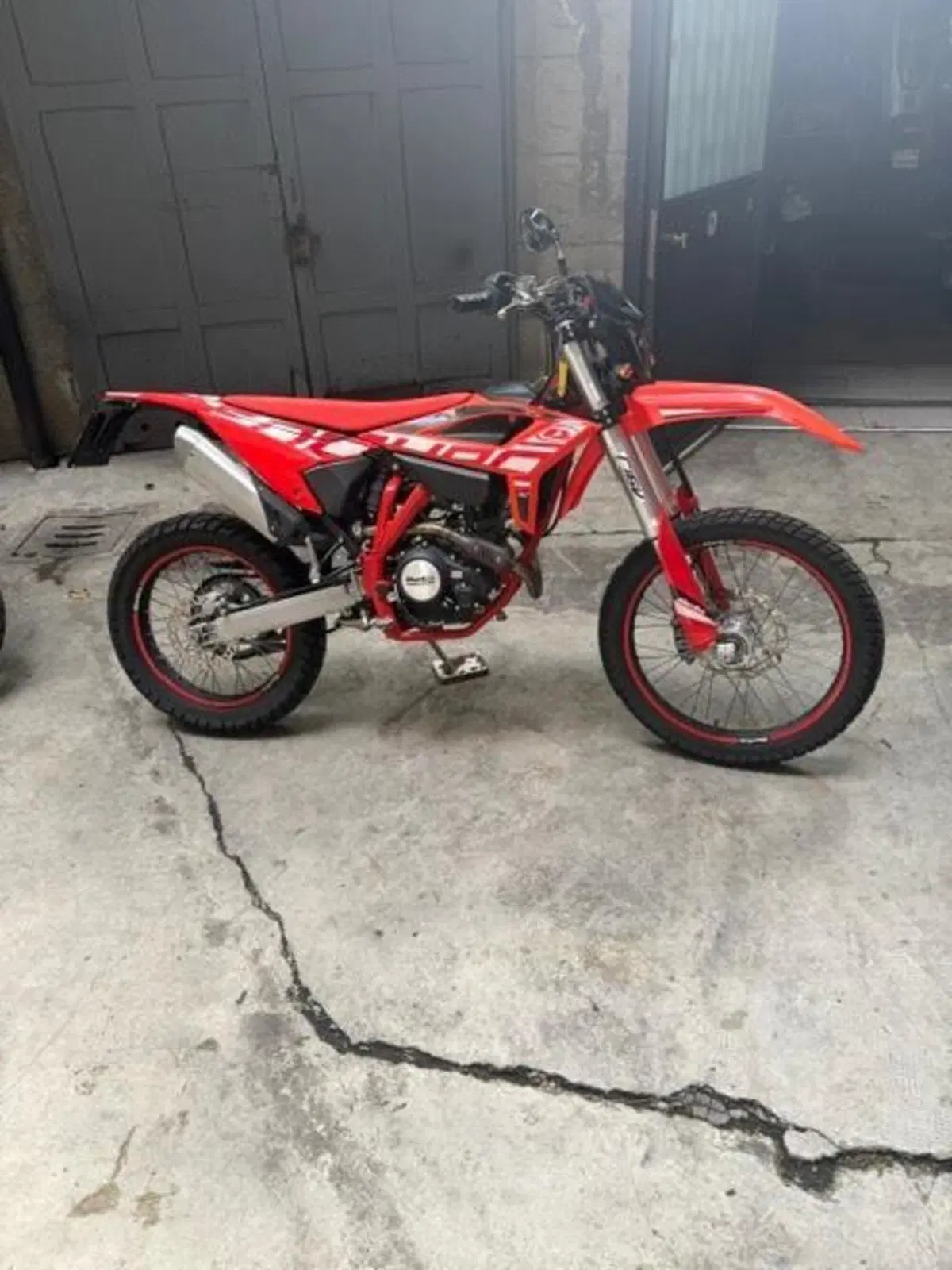 Betamotor RR 125 4T Enduro LC (2021 - 23) (3)