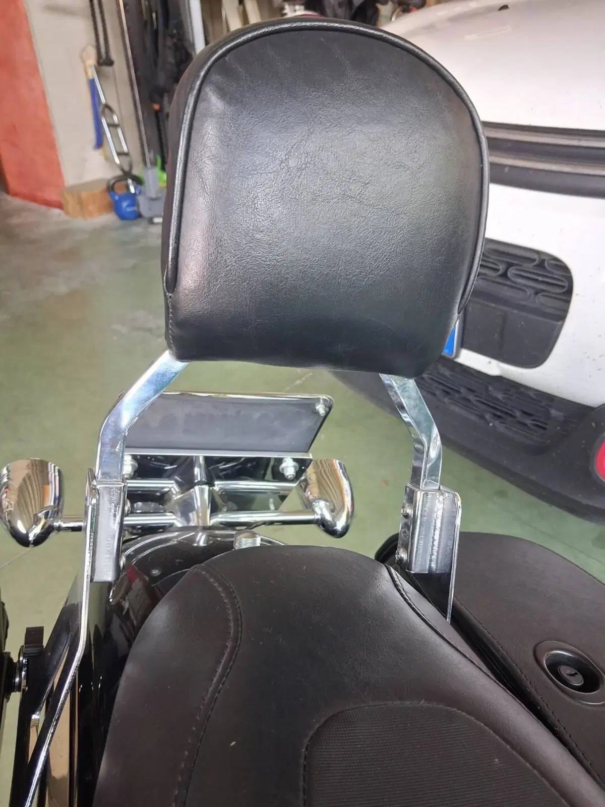 Harley-Davidson 1584 Super Glide Custom (2008 - 13) - FXDC