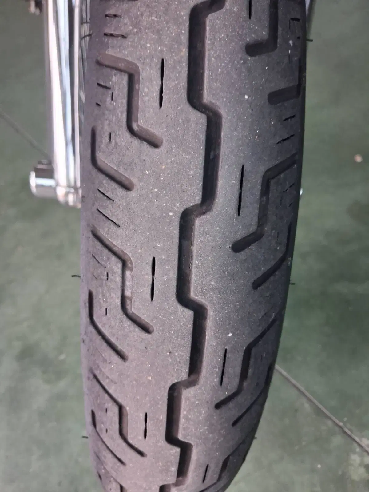 Harley-Davidson 1584 Super Glide Custom (2008 - 13) - FXDC (3)