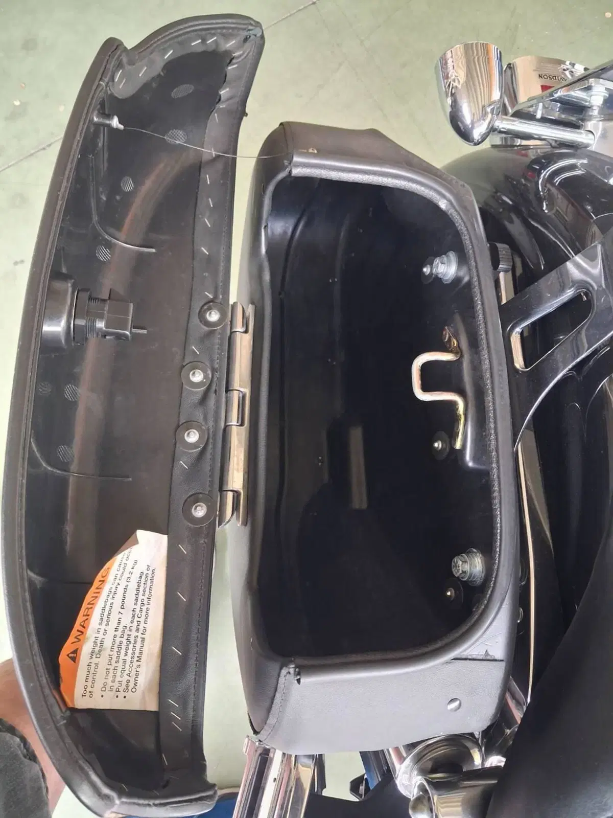 Harley-Davidson 1584 Super Glide Custom (2008 - 13) - FXDC (10)