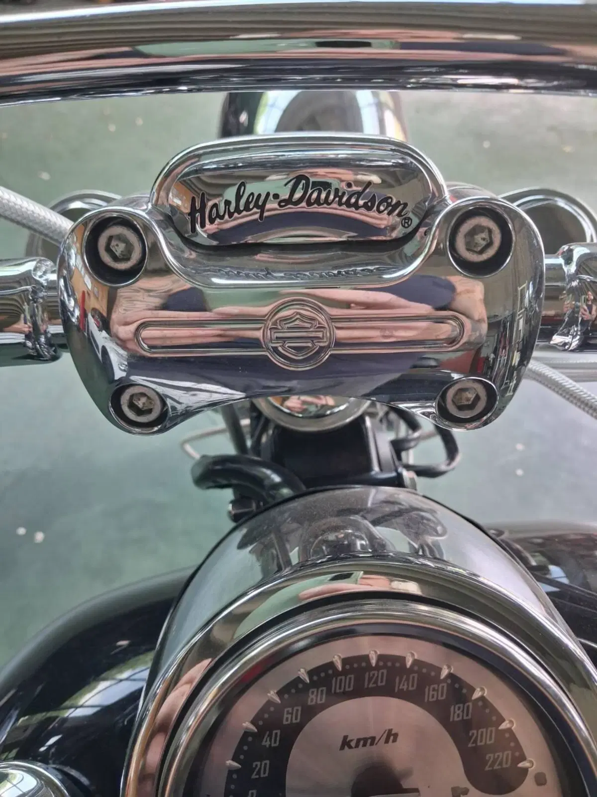 Harley-Davidson 1584 Super Glide Custom (2008 - 13) - FXDC (13)